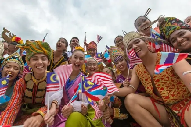 Perpaduan Etnis di Malaysia: Menyaksikan Kekayaan Budaya dalam Kehidupan Sehari-hari
